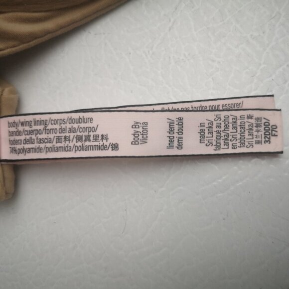 Victoria's Secret Ladies Size 32DDD Tan Underwire Lined Demi Bra - Picture 7 of 7